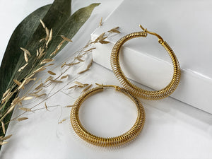 Twisted Fate Hoops